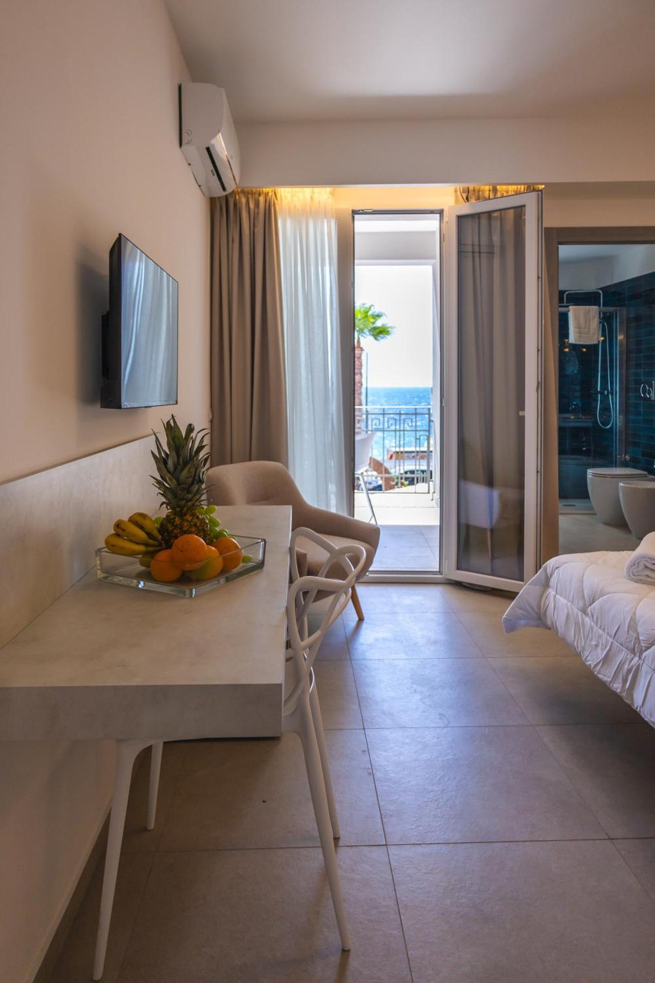 Atena Room Letojanni Dış mekan fotoğraf